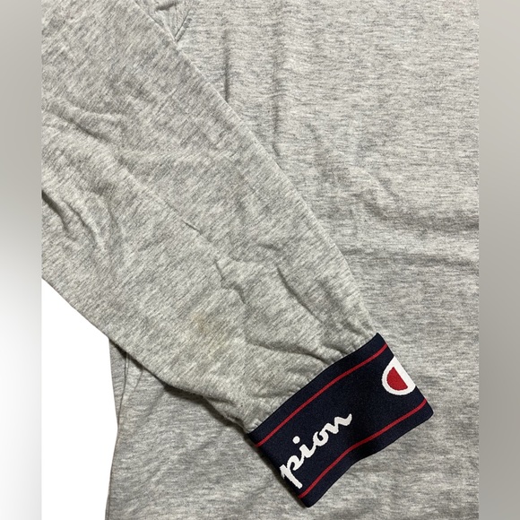 Champion Longsleeve Shirt - Picture 4 of 5